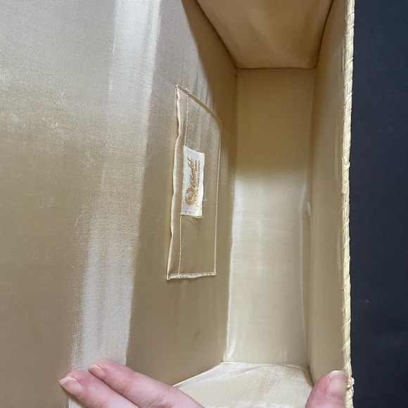 Vintage K & G Charlet handbag made in Japan. - Picture 2 of 13